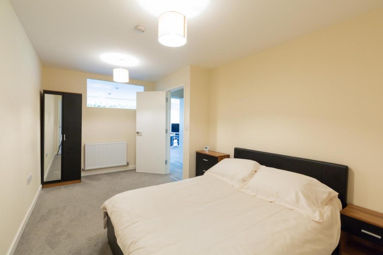 Toothbrush Apartments - Ipswich Central East エクステリア 写真